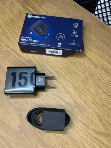 Carregador Turbo 150 Duo Motorola