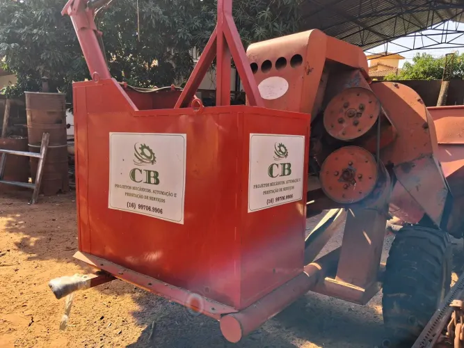 Colhedeira de milho foguetinho