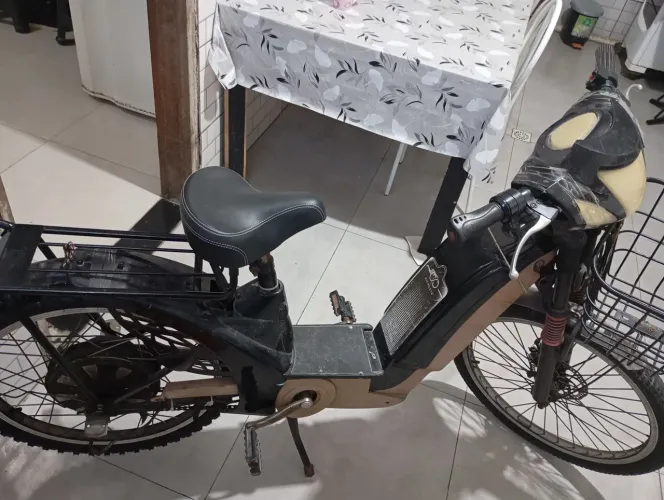 Bike elétrica usada de 2 mão em perfeito estado 