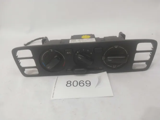Comando Ar Condicionado Volkswagen Up 1s0820045p