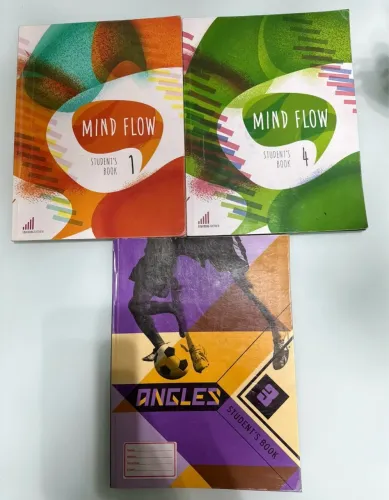 Livros Mind Flow e Angles - Estudantes