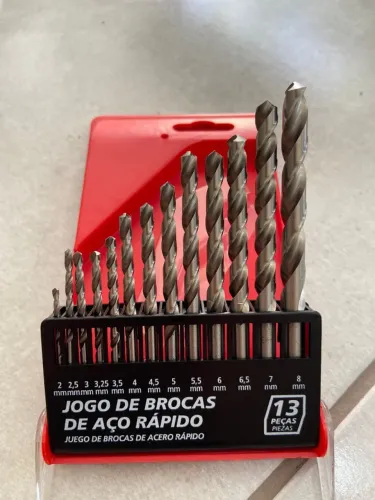13 PEÇAS DE BROCAS DE AÇO RAPIDO, NOVO, DE QUALIDADE