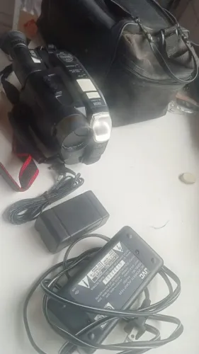 Filmadora JVC antiga