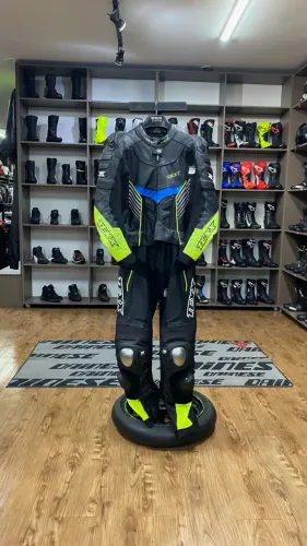 Macacão Texx Pista 2 Peças Tamanho 54 Eur Seminovo
