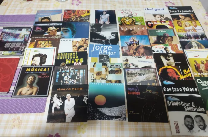 Diversas capas para CDS