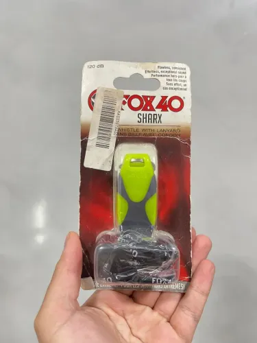 Apito Fox 40 Sharx com Lanyard e Cartão de Arbitragem 