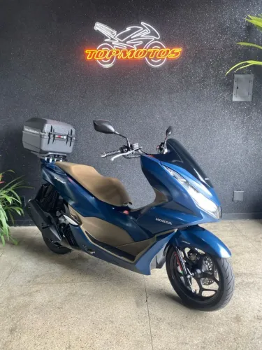 PCX 160 DLX