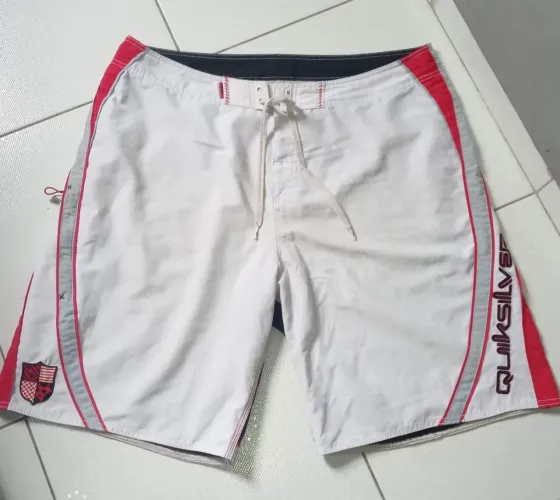 Short da Quiksilver Edição antiga Raridade Sem Detalhes tam 48