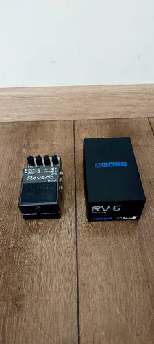 BOSS RV-6 Reverb