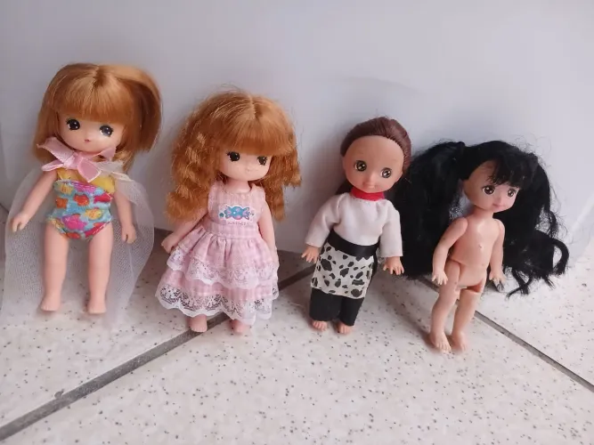 Bonecas japonesas