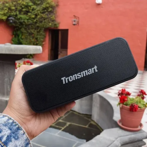 Caixa De Som Tronsmart T2 Plus 20w/NFC/24 HOras Bateria/Prova de água/Graves Profundos/