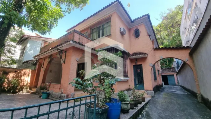 Casa para Venda em Rio de Janeiro, Laranjeiras, 5 dormitórios, 4 banheiros, 4 vagas