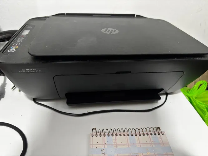 Impressora HP deskjet 2774