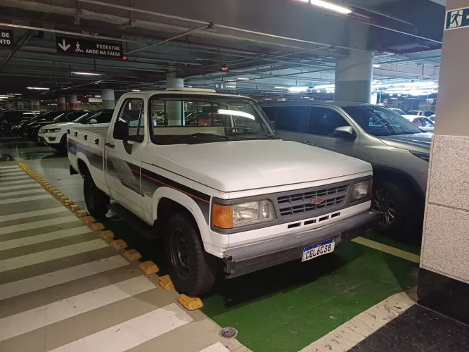 Chevrolet C-20 Custom de Luxe 4.1 1996