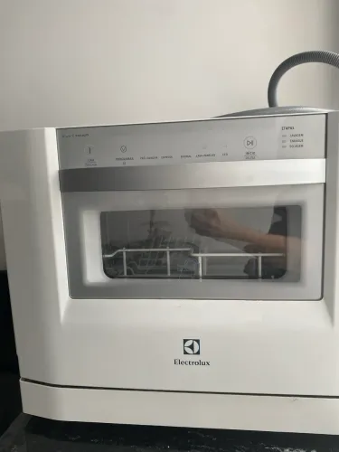Lava-louças Electrolux Blue toch