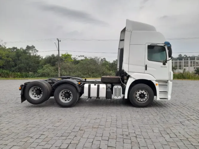 Volkswagen 25.360 2022