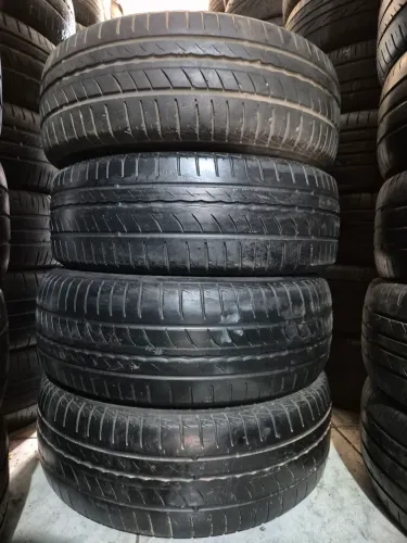 Jogo de pneus 195/60/15 Pirelli