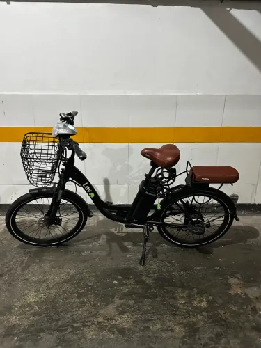 Bicicleta Lev L - Pouco Uso e com Nota Fiscal