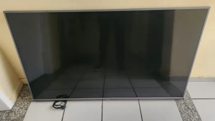 Smart TV LED 55" 4K TCL 55P8M com Android TV - Usada - Display com defeito (Tela Preta)