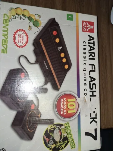 Atari Flashback 7 - 101 Jogos na Memória