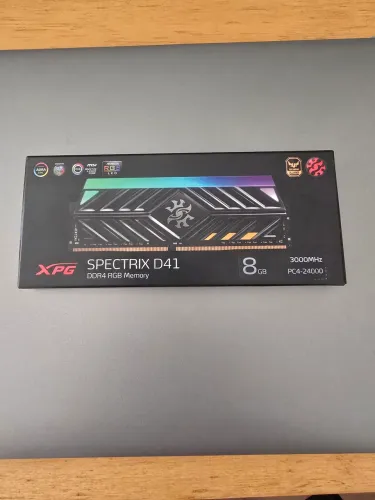 8GB DDR4 Adata XPG 3200MHZ RGB