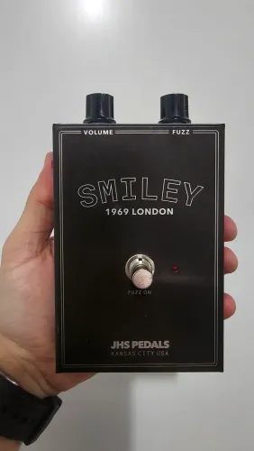 Pedal guitarra JHS Fuzz Smiley (fuzz face)