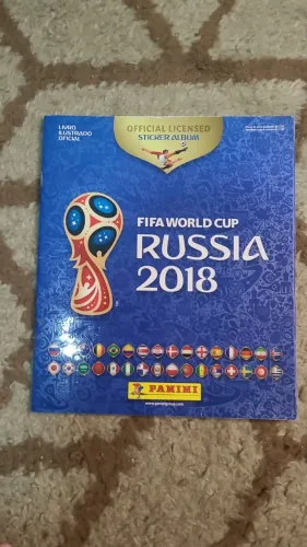 Álbum Antigo Copa Russia 2018 Incompleto No Estado Leia (Usado)