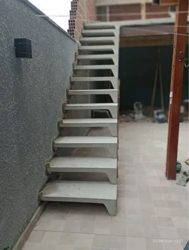 Fábrica das escadas pré moldada 