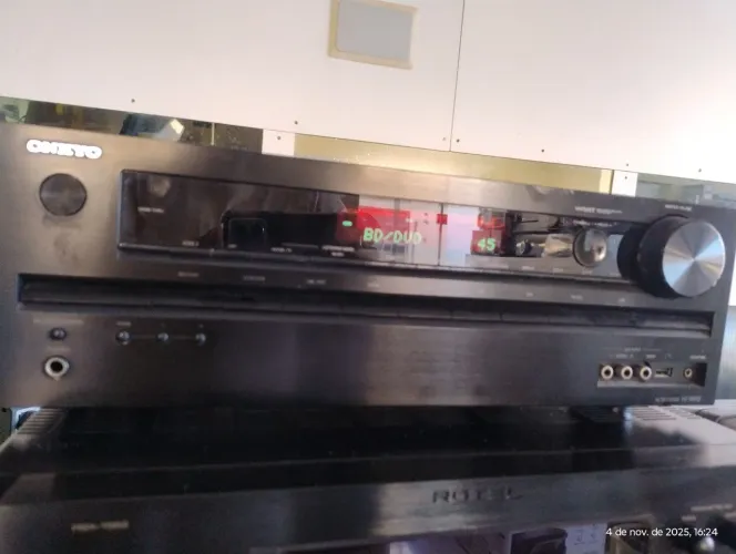 Receiver Onkyo 7.1 Canais