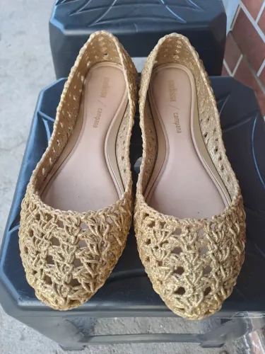 Sapatilha Melissa Campana Dourada Com Glitter 