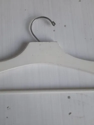 Cabide Madeira Branco