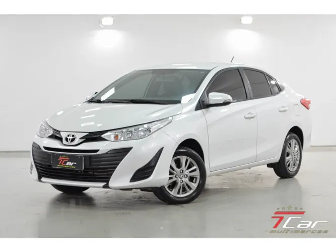 Toyota Yaris Live 1.3 Flex 16V 5P AUT 2022