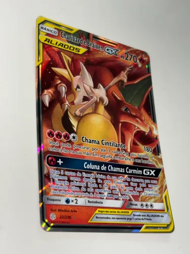 Carta Pokémon Charizard e Braixen GX
