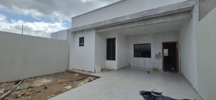 Casa no Eduardo Gomes, pronta pra morar!