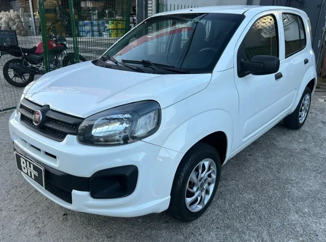 Fiat Uno Attractive 1.0 EVO Fire Flex 8V 5P 2020