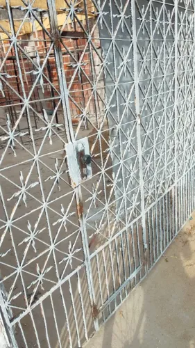 Grande de Portão de Ferro