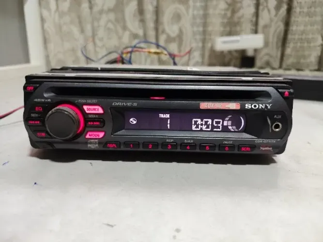 Som Automotivo Cd Sony Cdx Gt-117x Ótimo Estado Funcionando