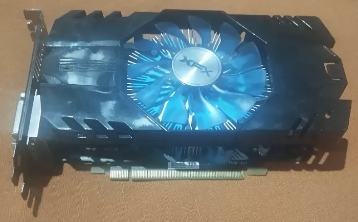 R7 360 XFX 2GB GDDR5 | Testada | HDMI/DP/DVI | R$319 | Troco DDR4