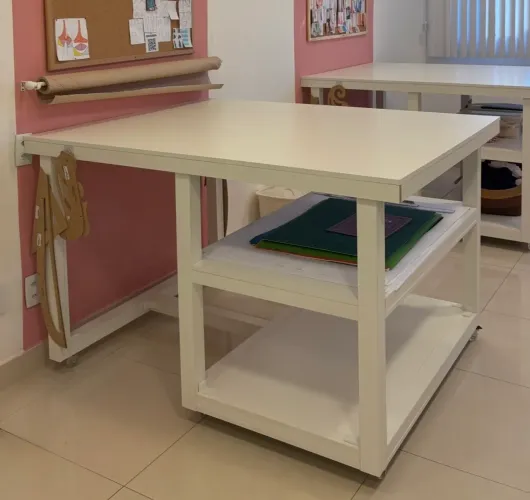Mesa para Atelier