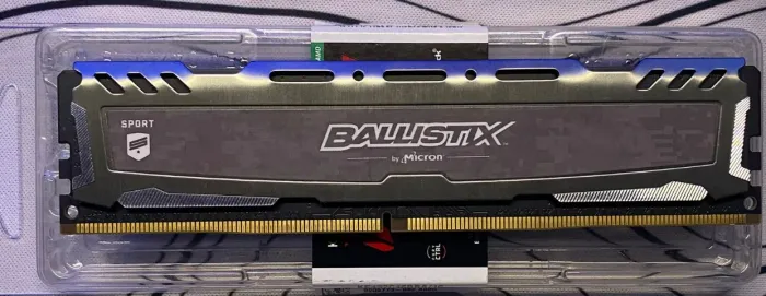 Memória Crucial Ballistix Sport LT, 4GB, 2400MHz