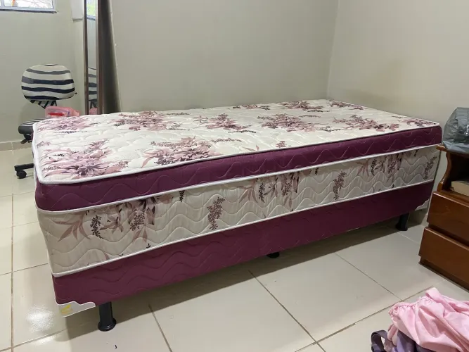 Cama solteiro 