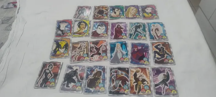 Coleção 23 Cards incompleto Wolverine e os X-Men