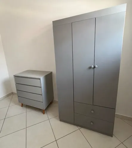 Guarda roupa + cômoda