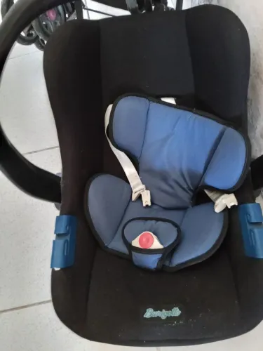 Carrinho Cosco reverse + bebê conforto