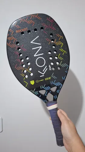 Raquete beach tennis Kona carbono 3k