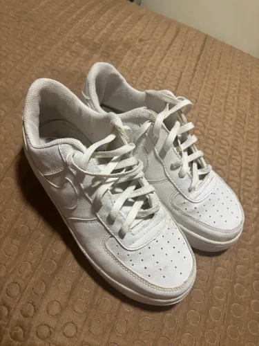 Nike Air tamanho 42