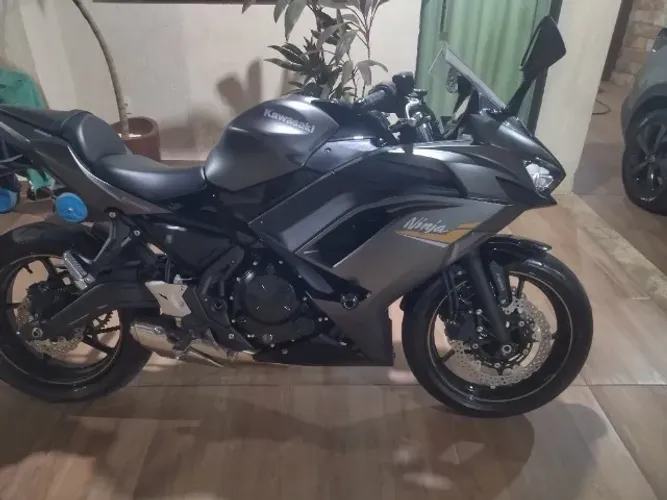 Ninja 650 novíssima