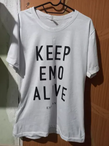 Blusa Estevan Tavares (leia o anúncio)