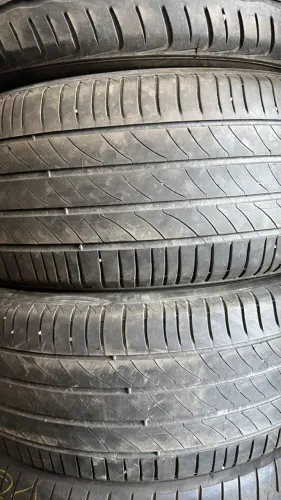 Pneus 235/55/18 marca Michelin 