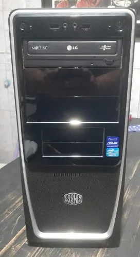 computador com monitor EXCELENTE ESTADO pronto para uso 233gb 8gb ram intel i5